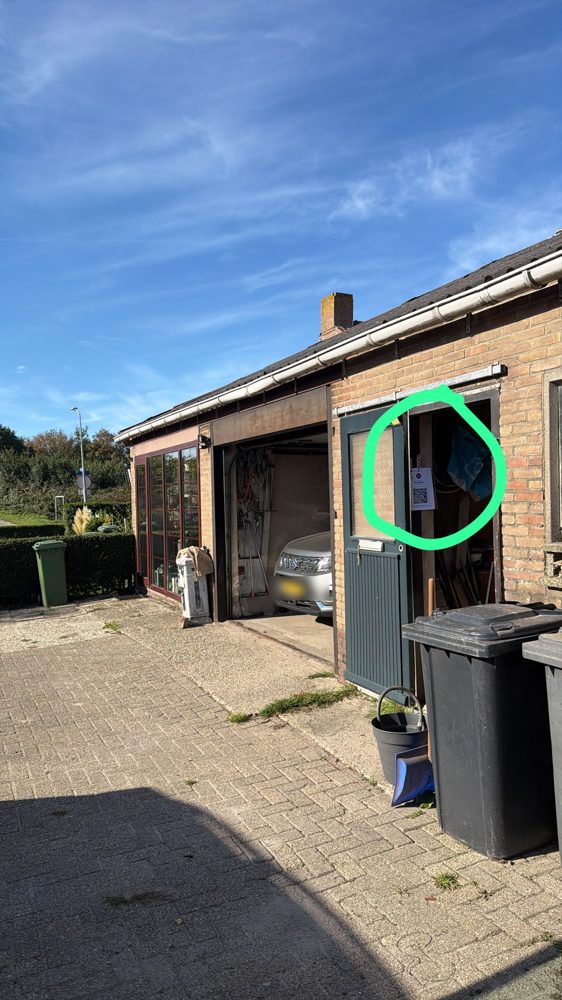 De plek waar het kaartje hing bij Bij ome Sjaak